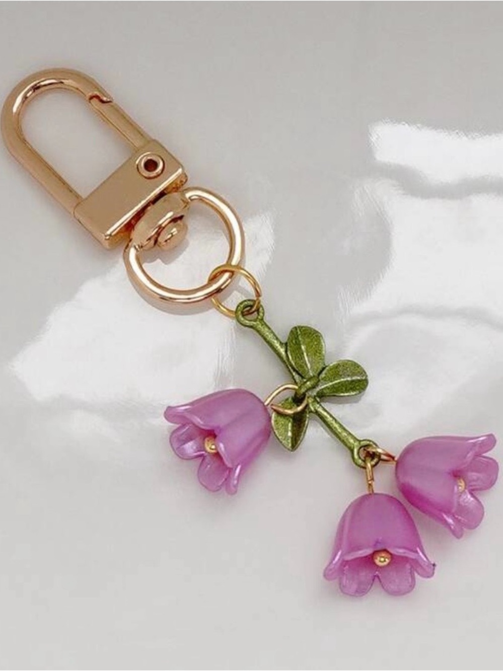 NWT Elegant Hanging Purple 🌸 Lily Flower Keychain | Purse Charm